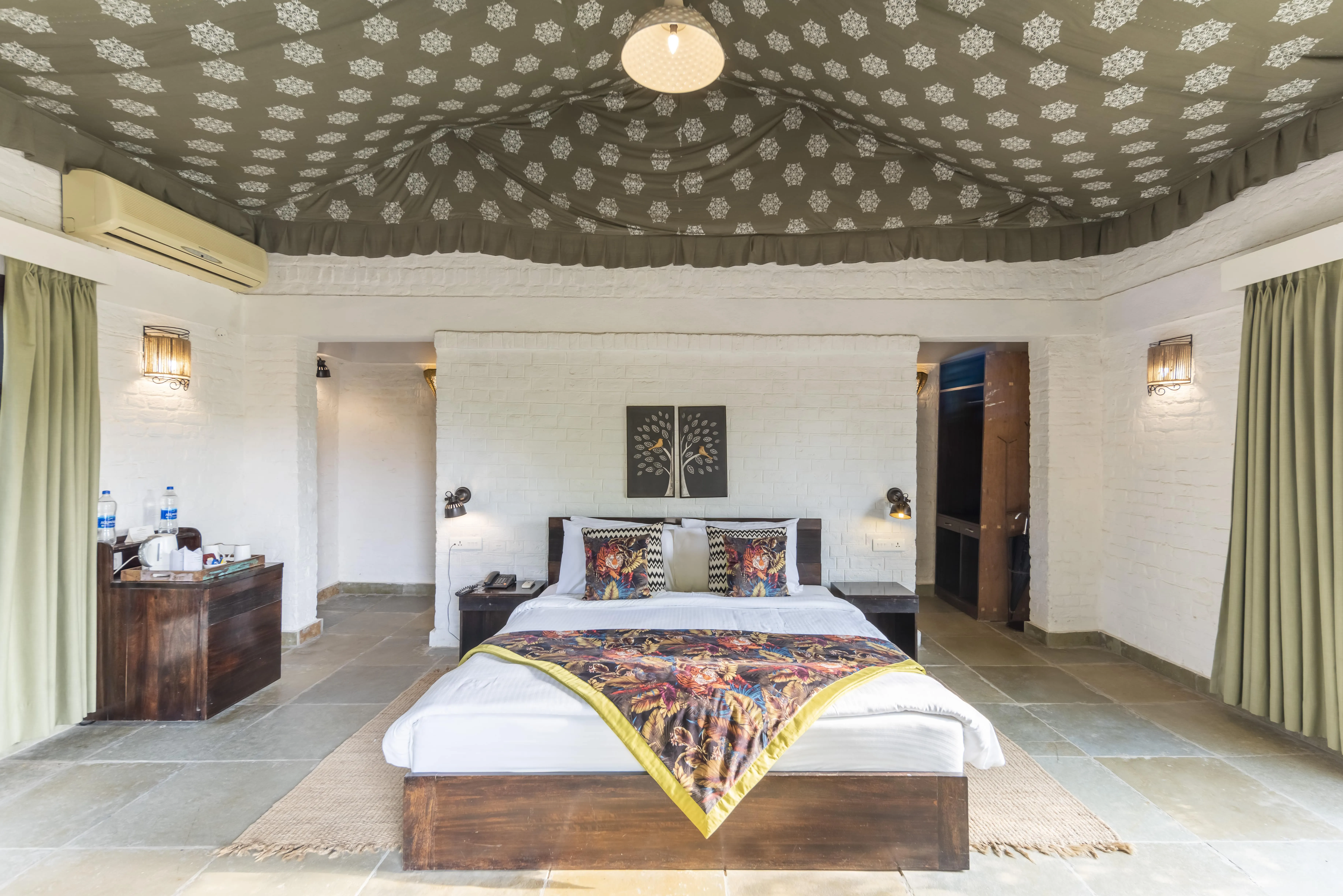 Cottage Room